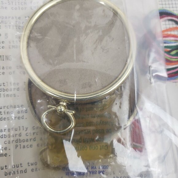 2 Bucilla Counted Cross Stitch Ornaments Kits Vintage 48788 48789 Santa Snowman - Picture 11 of 12